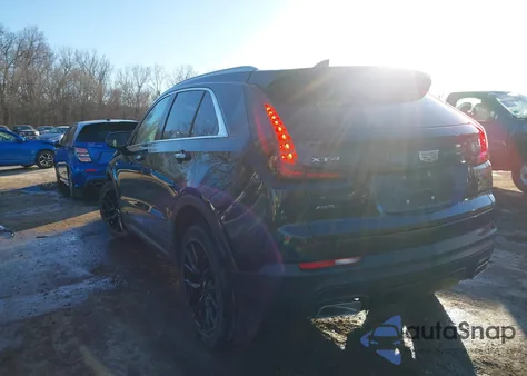 2022 Cadillac Xt4 Awd Luxury from USA, damaged, VIN 1GYFZBR4XNF146776